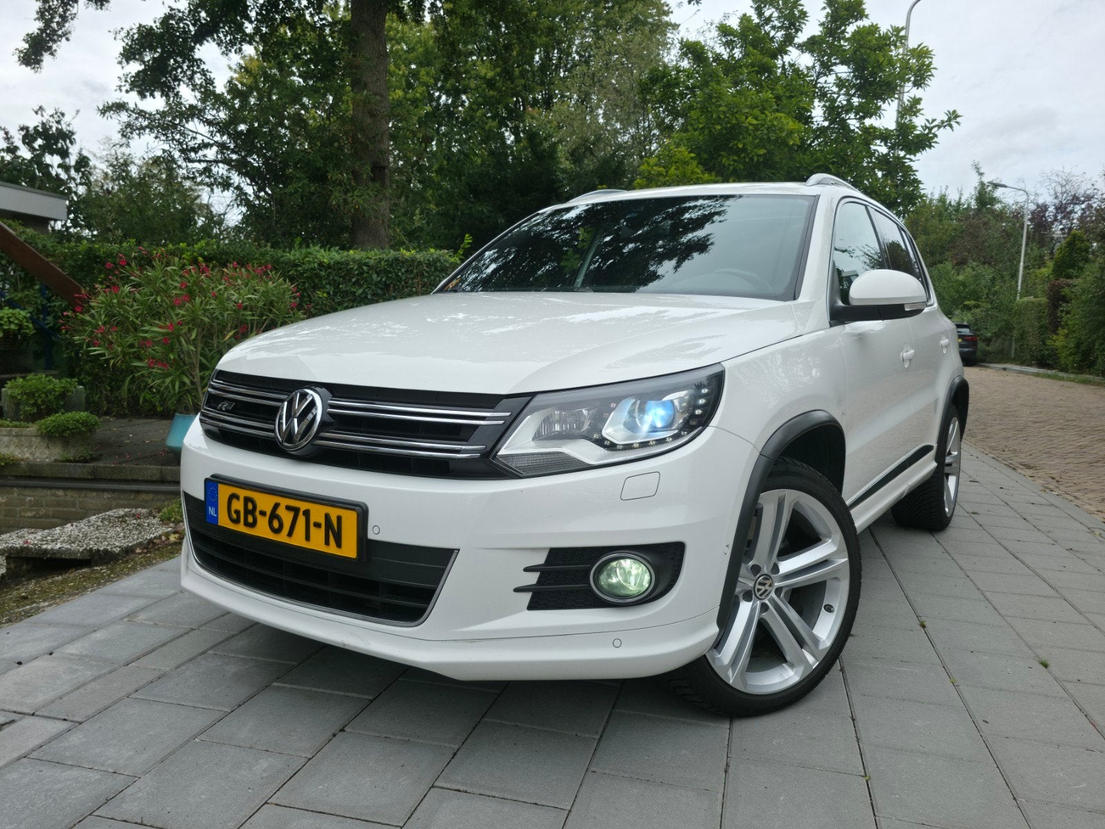 Volkswagen Tiguan 2.0 TDI 130KW 4MOTION DSG 2013 Wit, Automaat, Wit, Leder, Diesel