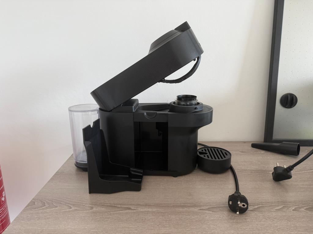 Nespresso Vertuo Pop coffee machine - used, good condition, Afneembaar waterreservoir, Overige typen, Koffiemachine, Ophalen of Verzenden