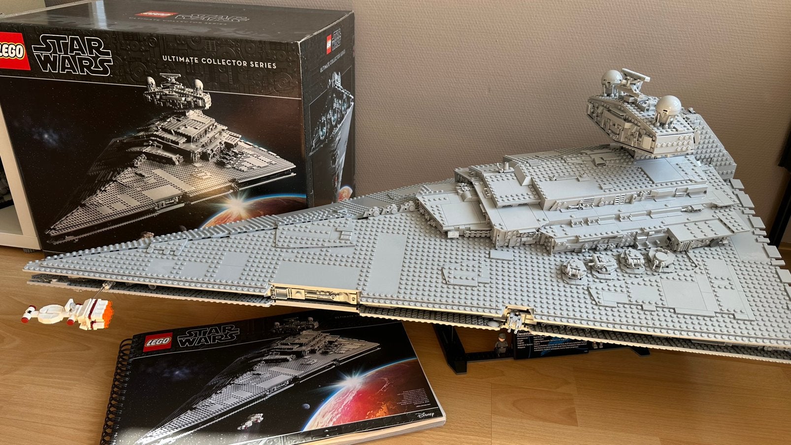 LEGO Star Wars 75252 UCS Imperial Star Destroyer, Kinderen en Baby's, Speelgoed | Duplo en Lego, Ophalen, Star Wars, Lego, Zo goed als nieuw