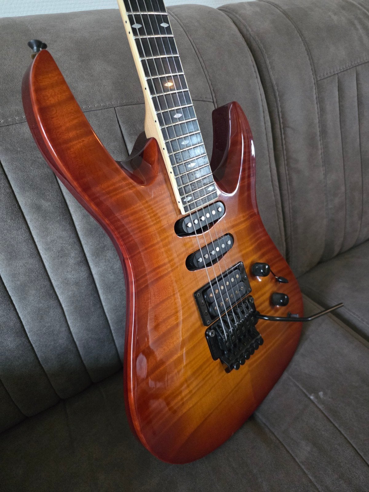 Yamaha RGZ621 flame top. Ruil MOGELIJK, Muziek en Instrumenten, Ophalen of Verzenden, Zo goed als nieuw, Solid body