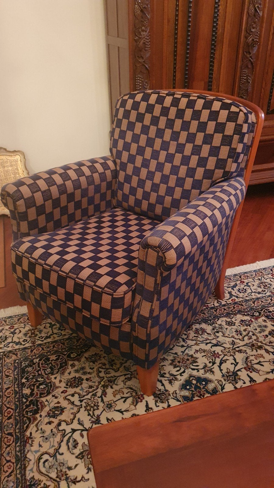 Twee fauteuils van kersenhout, Ophalen, Hout, Gebruikt, 75 tot 100 cm