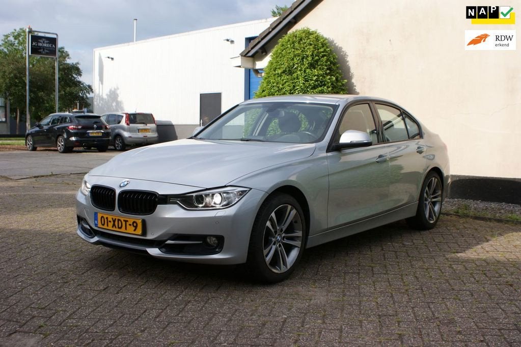 BMW 3-serie 320i Executive - Sportline, Auto's, BMW, Bedrijf, Te koop, 3-Serie, ABS, Airbags, Airconditioning, Automatische klimaatregeling