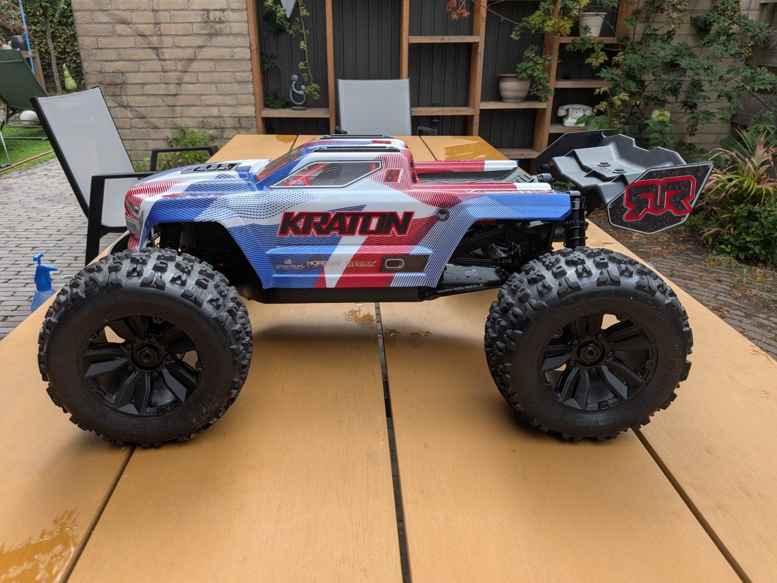 Arrma Kraton 6S V6 - Zo goed als nieuw!, Ophalen of Verzenden, Zo goed als nieuw, Overige schalen, Auto offroad