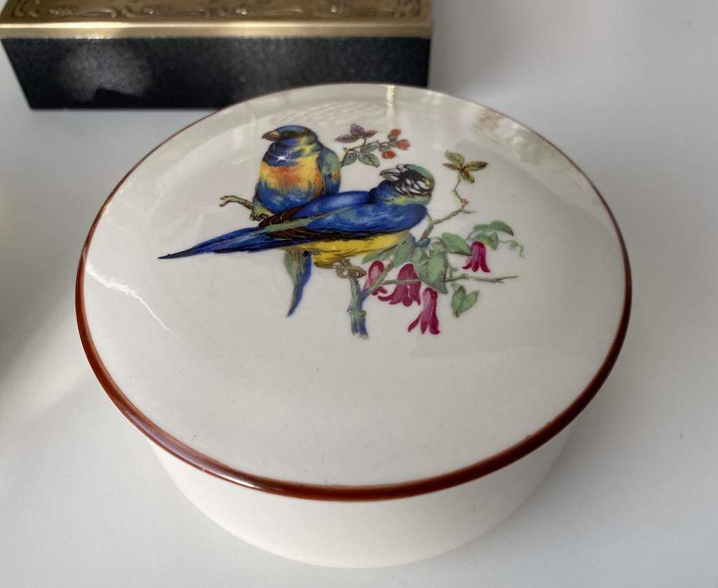 Vintage porseleinen dekseldoos met vogeltjes, Ophalen of Verzenden