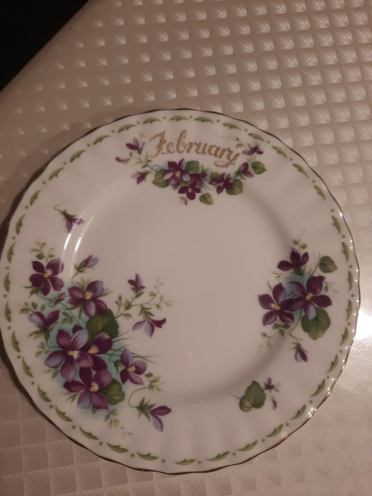 Royal Albert Flower of the Month gebaksbordjes, Ophalen of Verzenden, Zo goed als nieuw, Bord(en), Overige stijlen
