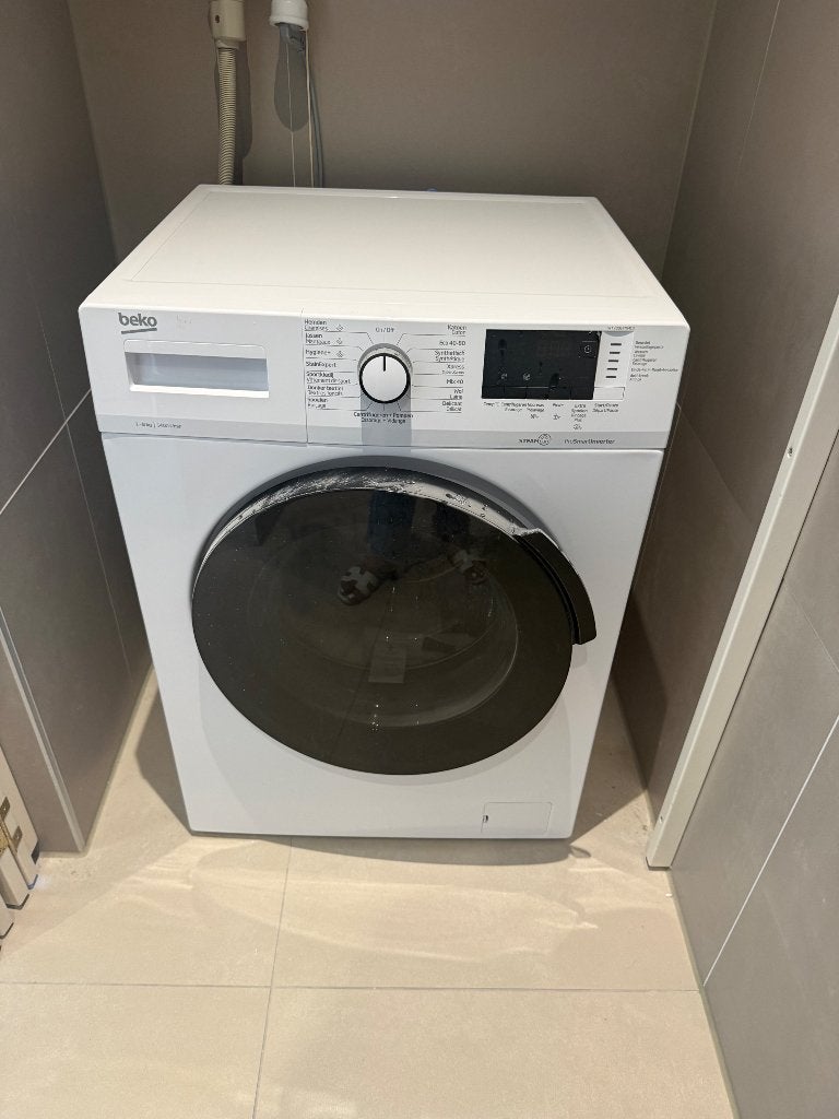 Beko wasmachine Rotterdam Alexander, Witgoed en Apparatuur, Wasmachines, 8 tot 10 kg, Ophalen, Zo goed als nieuw, 1200 tot 1600 toeren