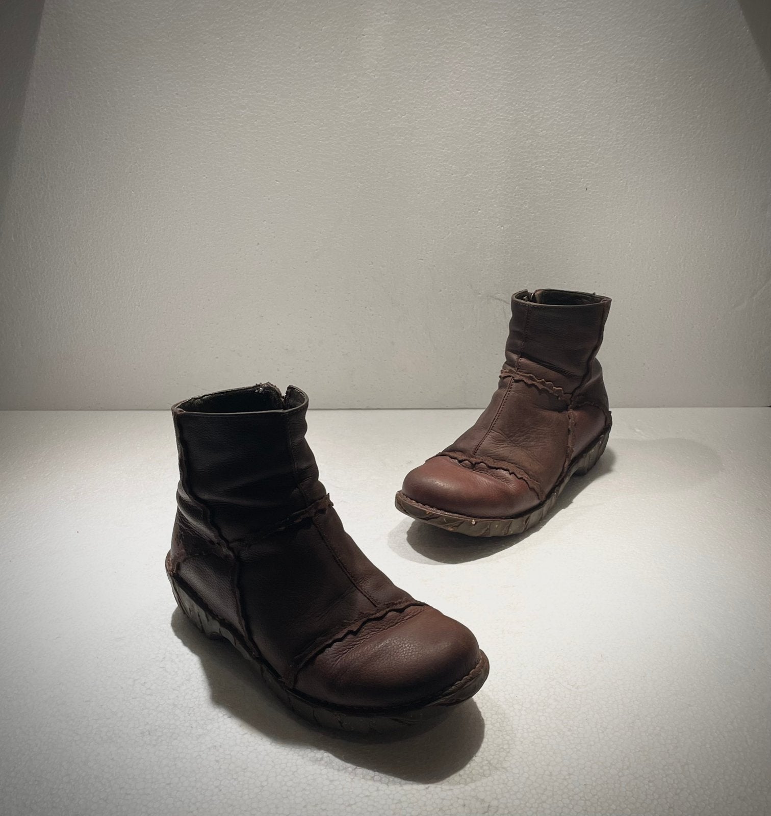 El Naturalista comfort enkel laarzen 39 bruin, Bruin, Lage of Enkellaarzen, Ophalen of Verzenden, Gedragen