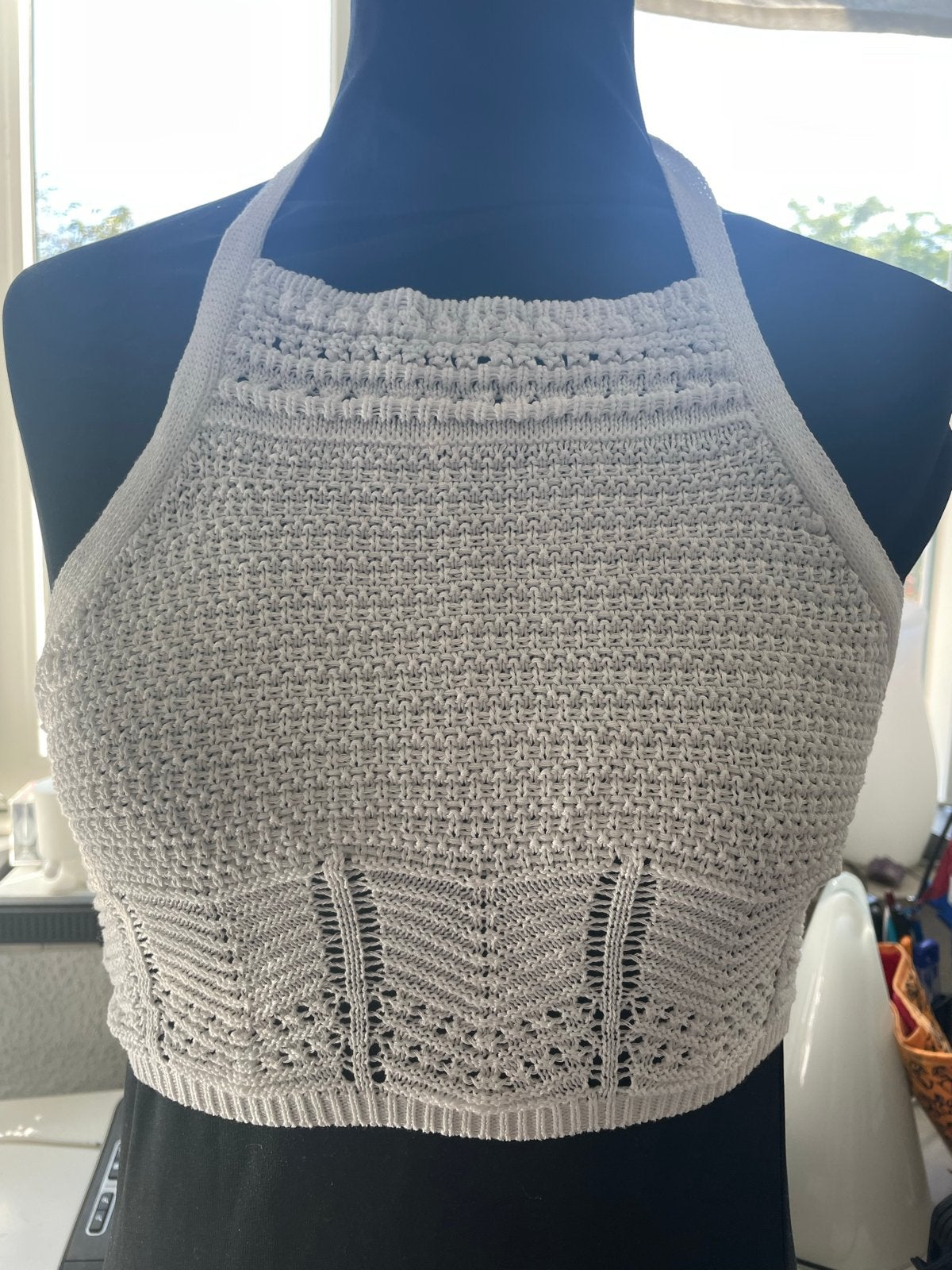 Gehaakte tweedelige set: haltertop en lange rok, Kleding | Dames, Rokken, Maat 38/40 (M), Wit, Ophalen of Verzenden, Zo goed als nieuw