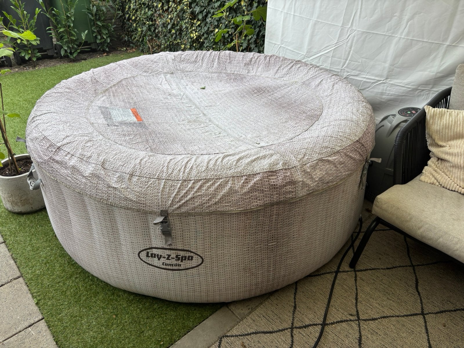 Jacuzzi 1,80 70cm hoog, Ophalen, Gebruikt, Filter, Opblaasbaar