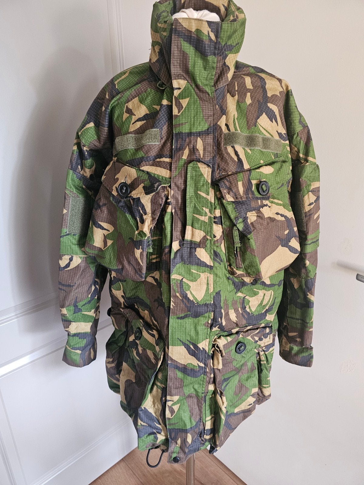 Kpu defensie jas maat S, Verzamelen, Ophalen of Verzenden, Landmacht, Nederland, Kleding of Schoenen