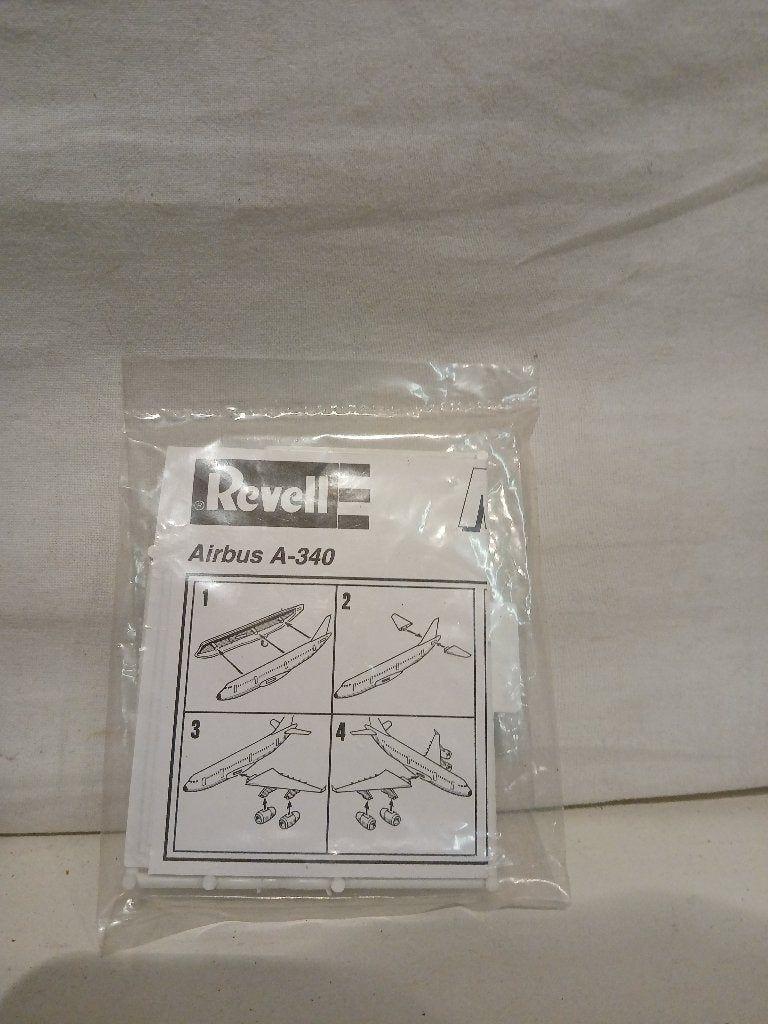 Revell MiniKit Airbus A-340, Niet bekend, 1:72 tot 1:144, Niet bekend, Revell