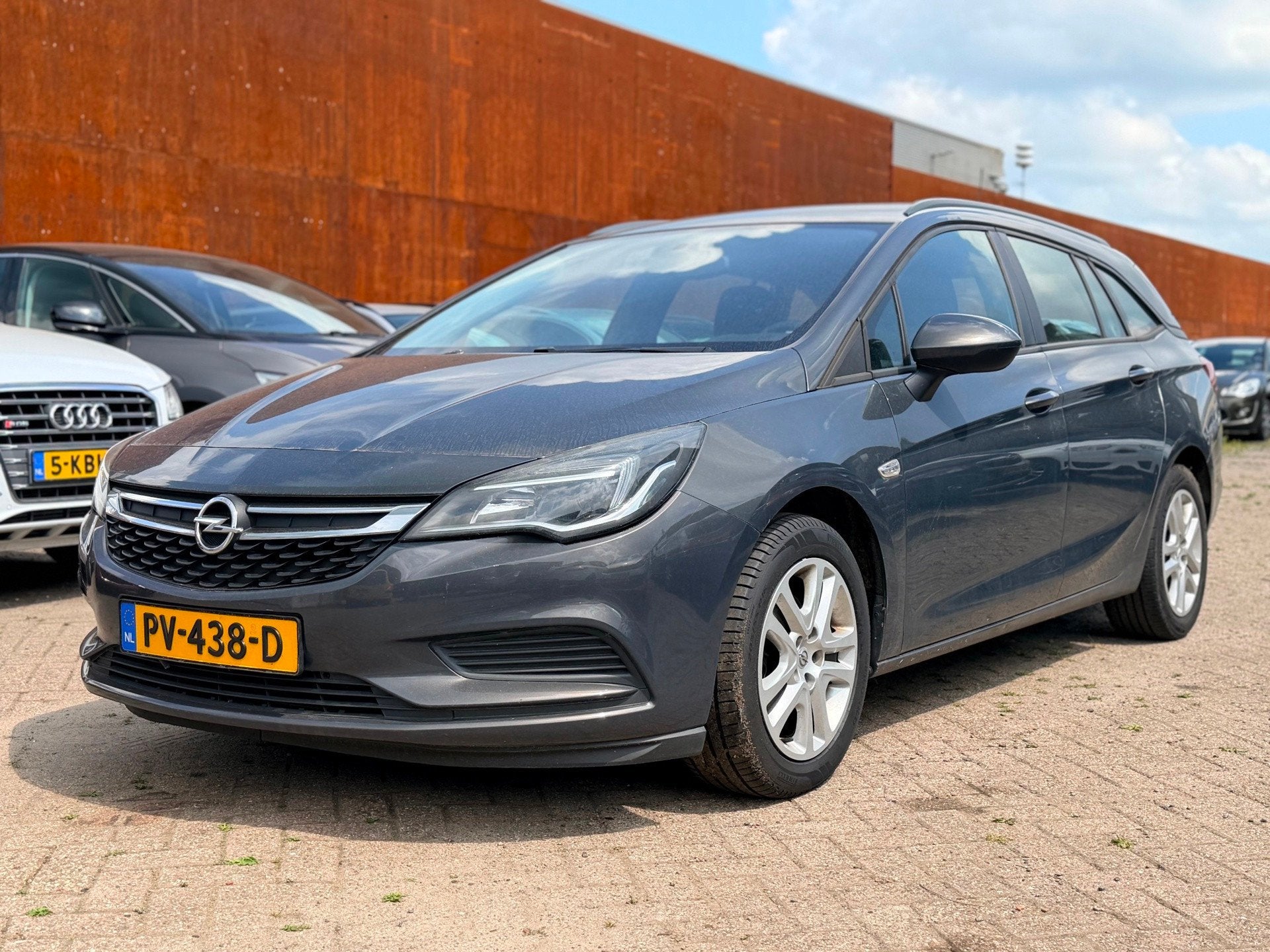 Opel Astra Sports Tourer 1.6 CDTI Business+, Auto's, Opel, Voorwielaandrijving, Gebruikt, 4 cilinders, 140 €/maand