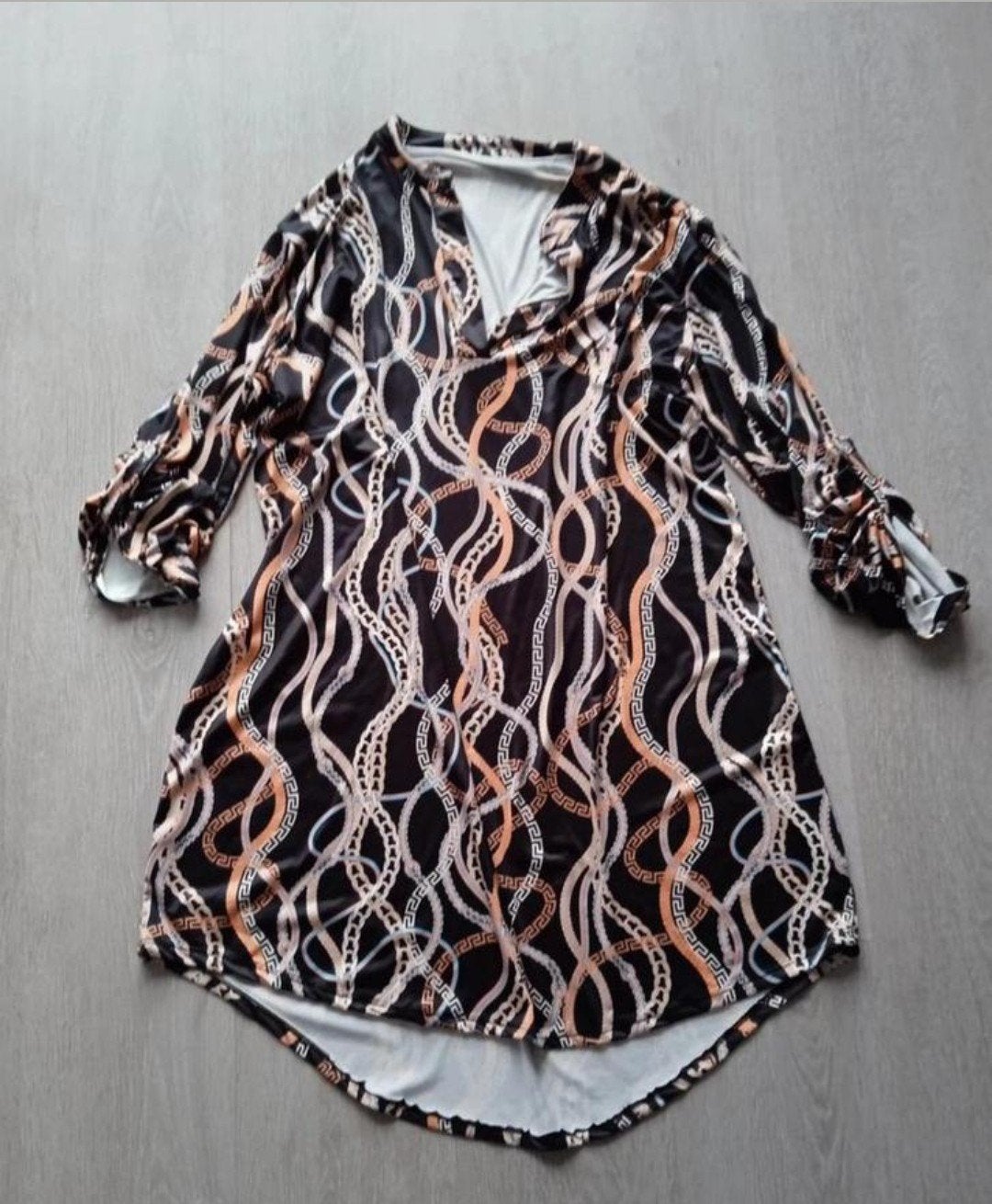 Gekleurde tuniek, Ophalen of Verzenden, Zo goed als nieuw, Maat 42/44 (L), Zwart