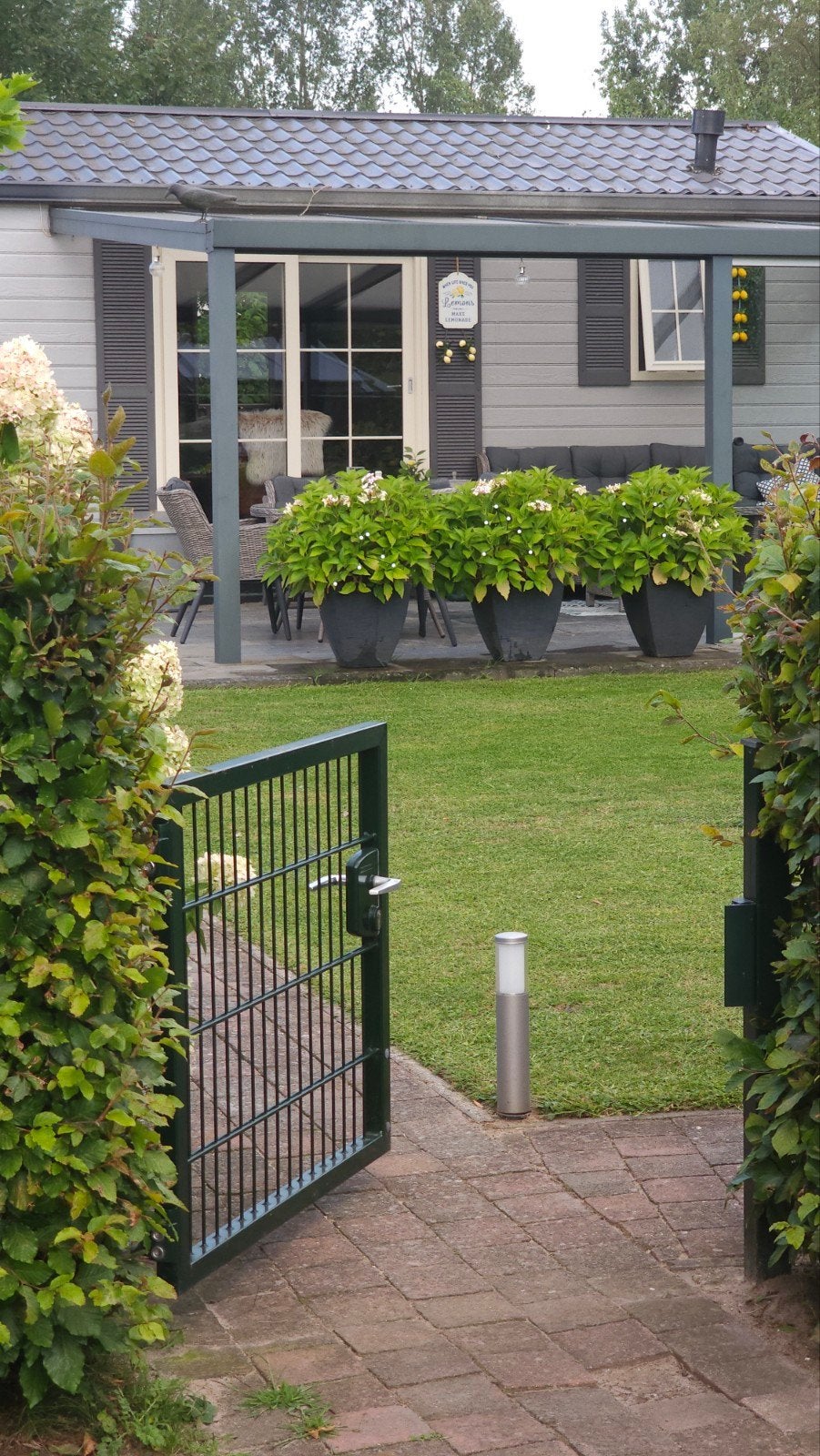 Prachtig instapklaar Chalet in het hart van de Betuwe, 2 slaapkamers, Speeltuin, Recreatiepark, Gelderland en Veluwe