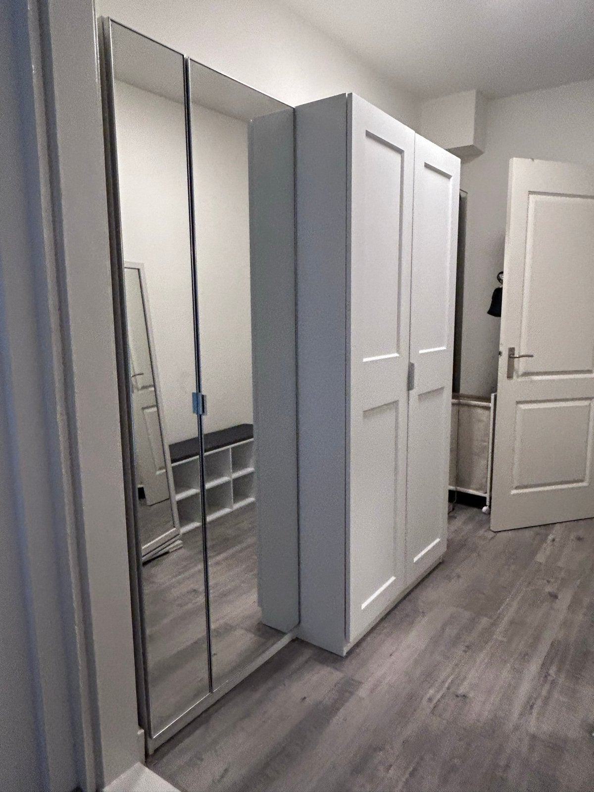 Drie Ikea Pax kledingkasten met accessoires, 2 jaar oud, Ophalen, Overige materialen, 200 cm of meer, 150 tot 200 cm