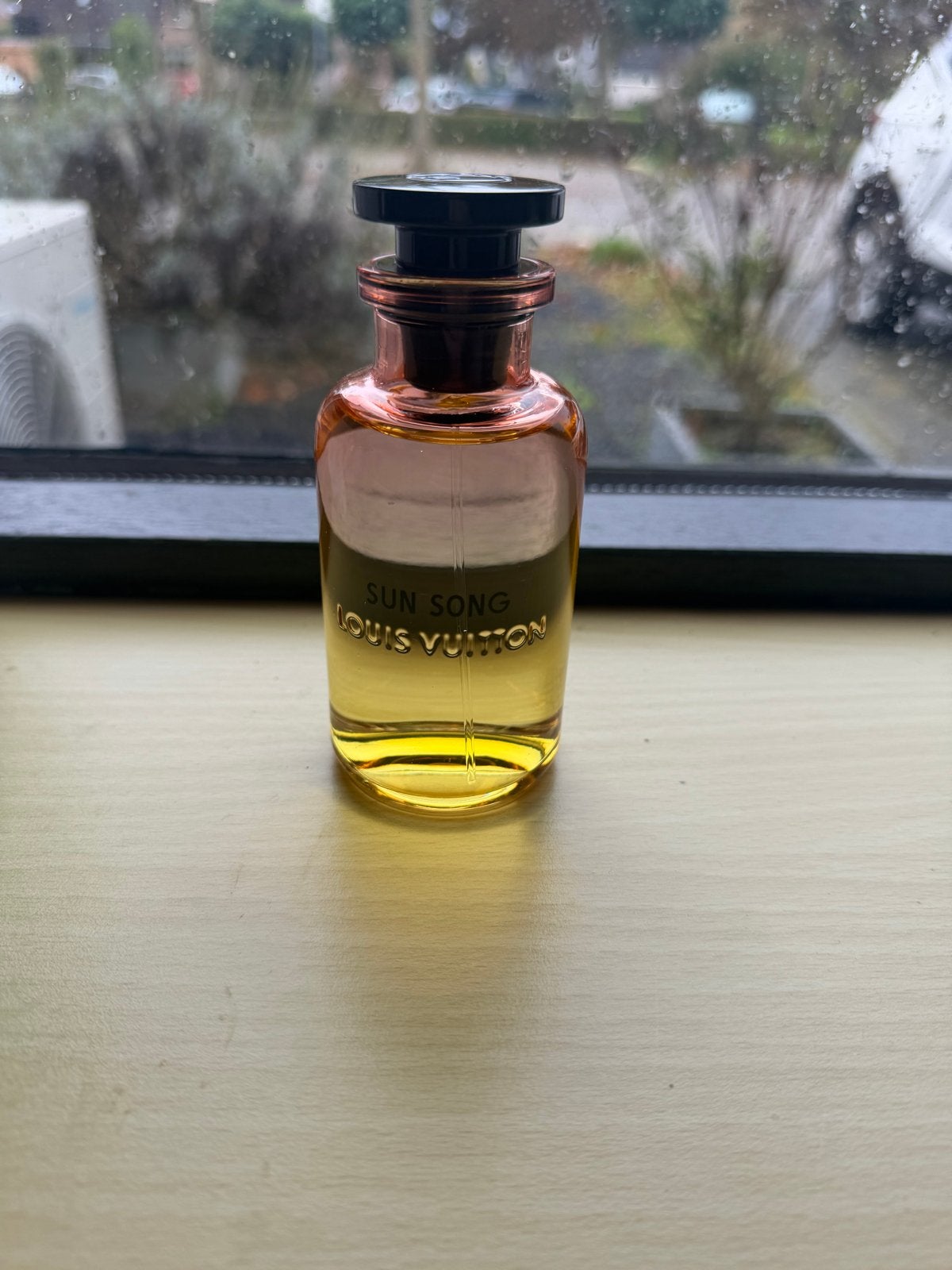 Louis Vuitton Sun Song 100ml, Ophalen of Verzenden, Zo goed als nieuw