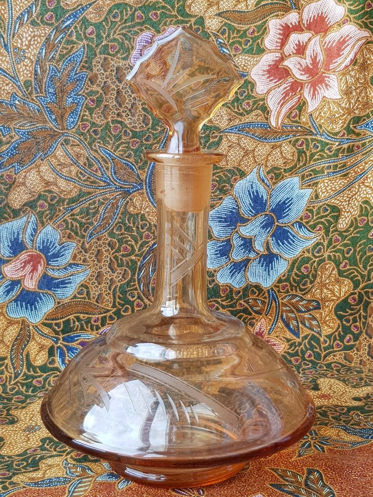 Mooie oude amber glas likeurkaraf uit Engeland 22,7 cm., Ophalen of Verzenden
