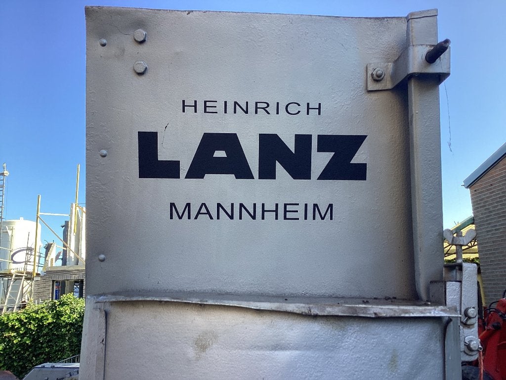 Balenpers merk Lanz, Ophalen