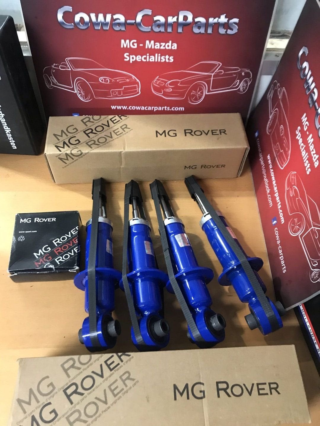 mg f mgf mg tf mgtf Originele mg rover 4x schokbrekers nieuw, -, -, Nieuw, Ophalen of Verzenden