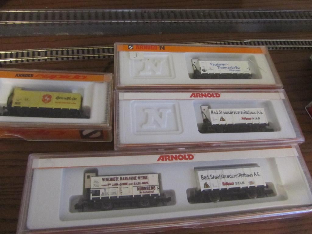 arnold bierwagens N spoor, Hobby en Vrije tijd, Modeltreinen | N-Spoor, Arnold, Gelijkstroom, Wagon, Ophalen of Verzenden