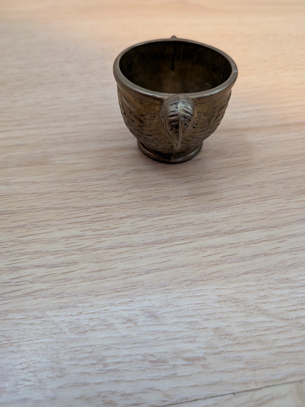 Antieke bronzen beker met vogelmotief, Ophalen of Verzenden