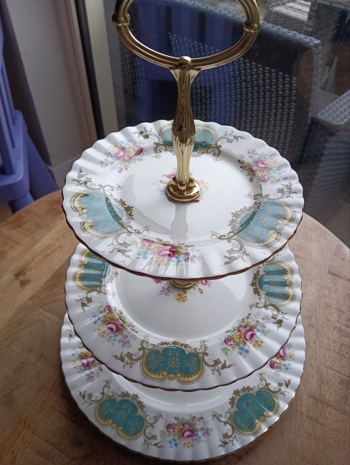 Zeldzame Royal Albert Etagère 3-laags – Berkeley, Huis en Inrichting, Ophalen, Zo goed als nieuw, Etagère