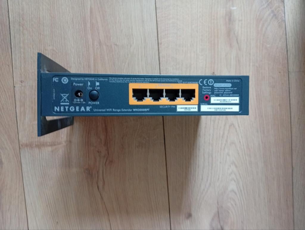 NETGEAR WN2000RPT Universele WiFi Range Extender, Ophalen of Verzenden, Gebruikt, Router, NETGEAR