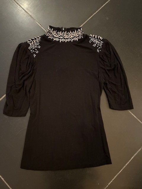 Top / shirt met studs v Morgan XS zgan, Zwart, Zo goed als nieuw, Korte mouw, Maat 34 (XS) of kleiner