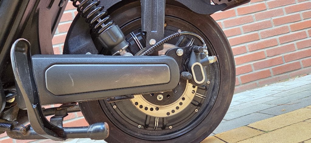 Foto 14 van IVA E-GO S2 Elektrische Scooter - Zo goed als nieuw