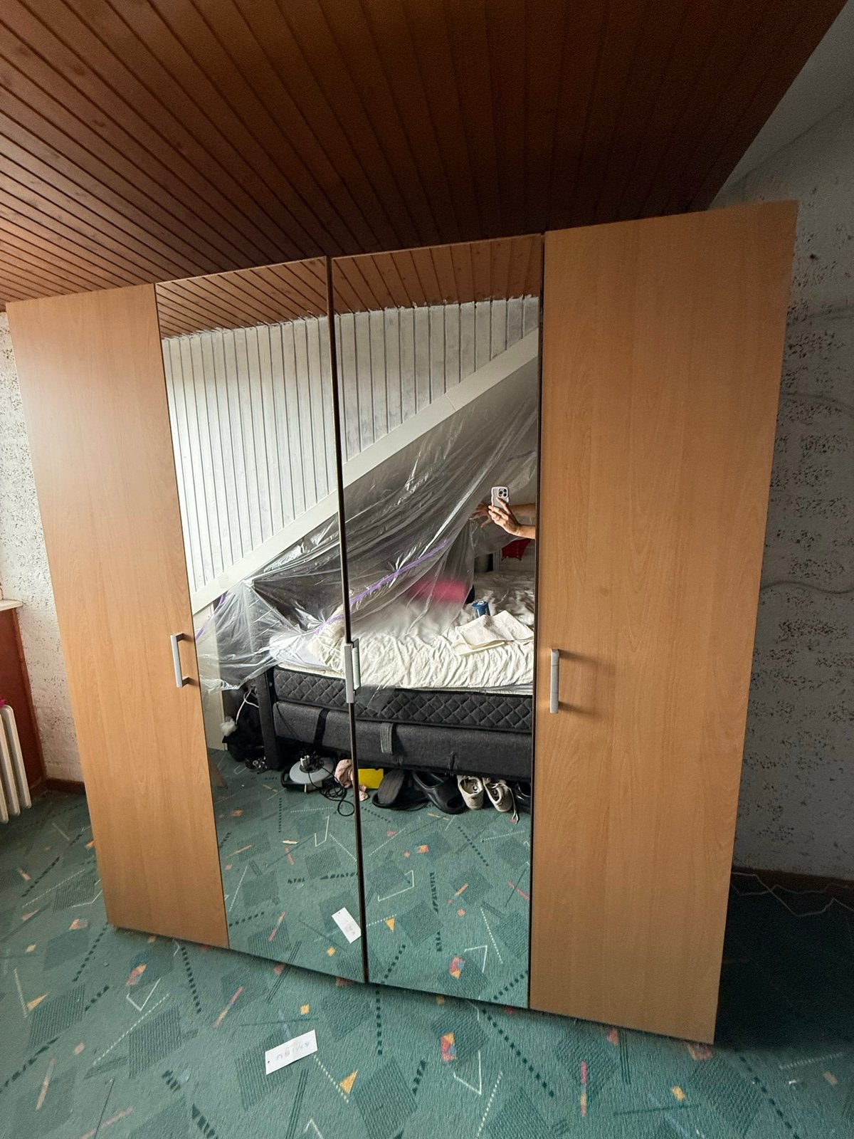 Kledingkast met spiegeldeuren en planken/hangruimte, Ophalen, Gebruikt, 150 tot 200 cm, 150 tot 200 cm