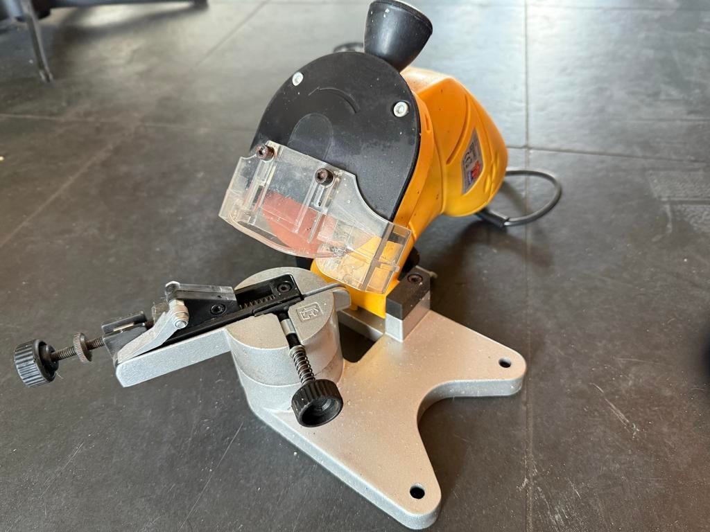 Topcraft kettingzaag slijper - TCS-220/2010NL, Ophalen, Nieuw, Minder dan 700 watt, Werkbankslijpmachine