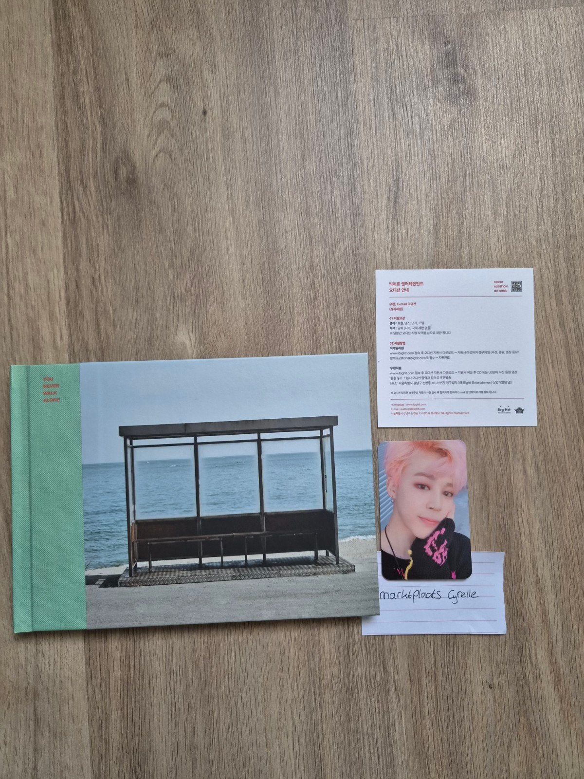 BTS - You Never Walk Alone versie Left (met Jimin photocard), Ophalen of Verzenden, Zo goed als nieuw, Album, Gesigneerd