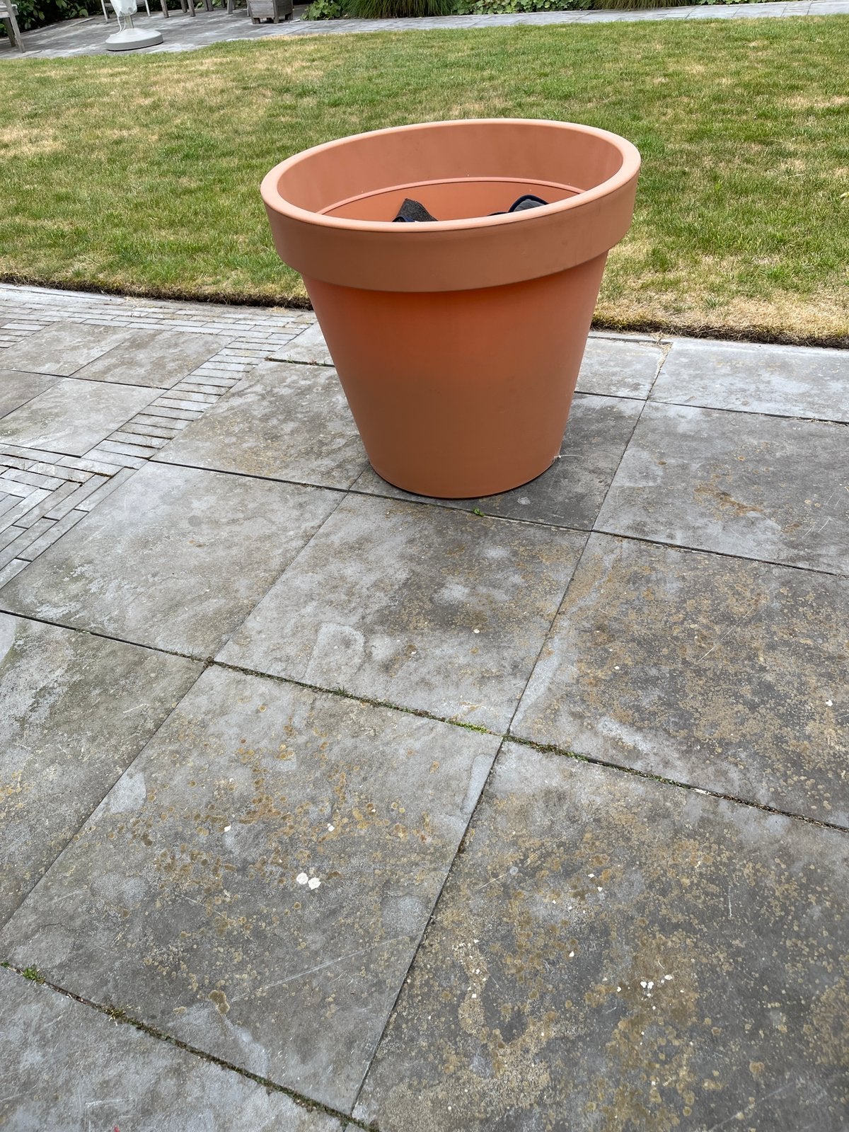 Bloempot Pure ELHO terra  kleur kunststof, Tuin en Terras, Bloembakken en Plantenbakken, Ophalen, Kunststof, Rond, Zo goed als nieuw