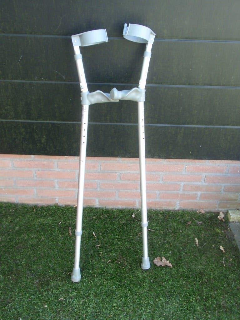 loopkrukken met ergonomische handgreep, Diversen, Ophalen of Verzenden, In hoogte verstelbaar, Gebruikt