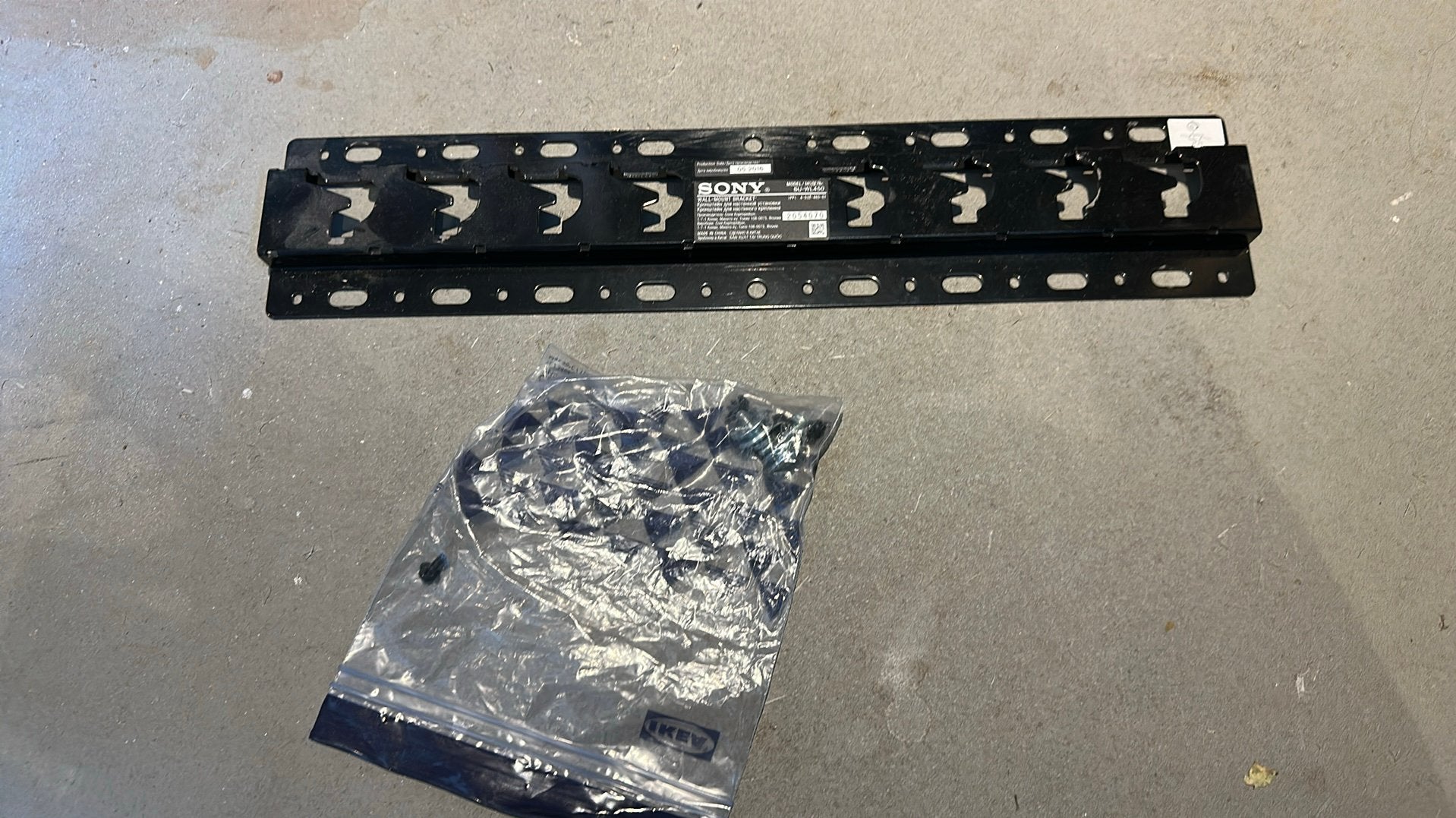 Sony SU-WL450 - TV/muurbeugel - voor tv's v 32-65 inch, Ophalen of Verzenden, Zo goed als nieuw
