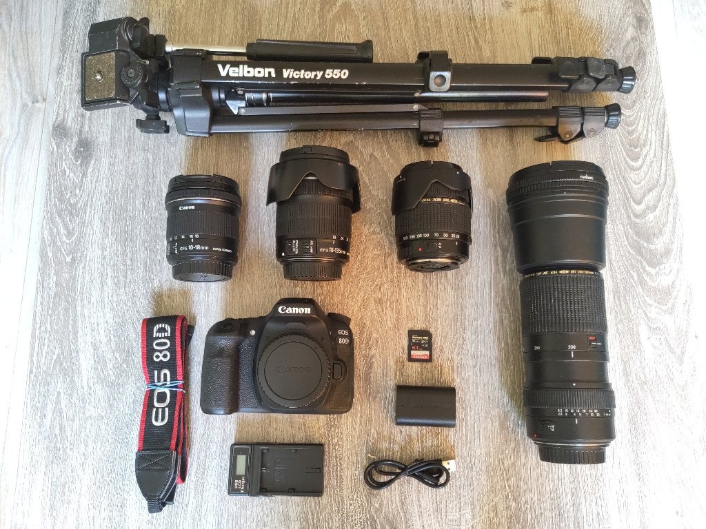Canon EOS 80D / 4 lenzen 10-500mm / statief / accessoires, Geheugenkaart, Ingebouwde flitser, Spiegelreflex, Canon