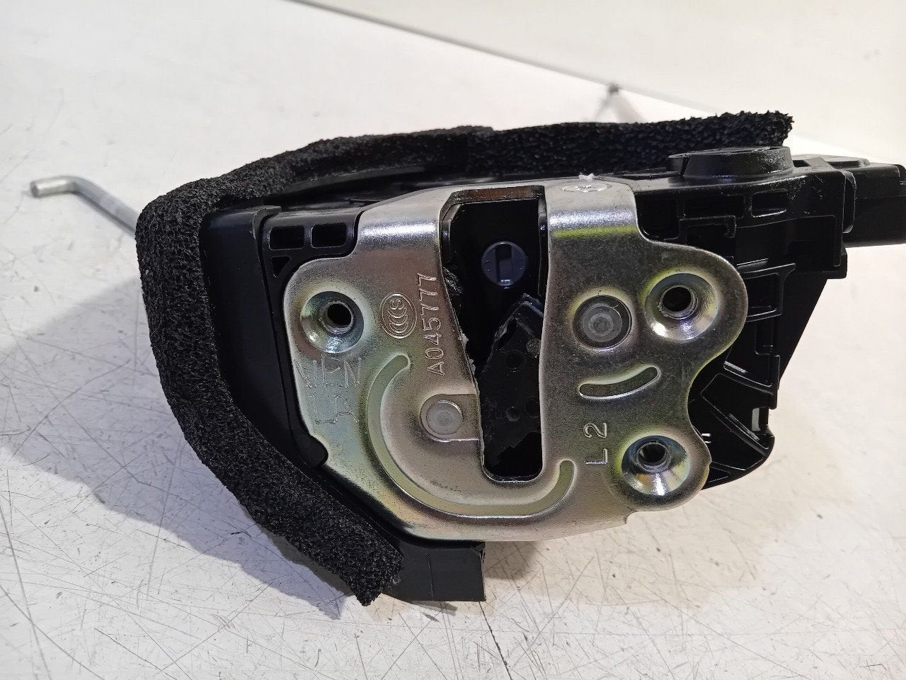 Slot mechaniek portier elektrisch centrale vergrendeling lin, Onderdelen@venauto.nl, Van der Ven Autorecycling B.V., Ettenseweg 76, 4706 PB Roosendaal, The Netherlands