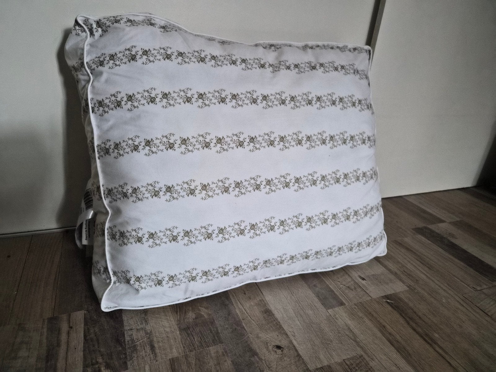JYSK Tronfjellet Fibre Kussen 50x60x10 cm, Ophalen, Eenpersoons, Wit, Zo goed als nieuw