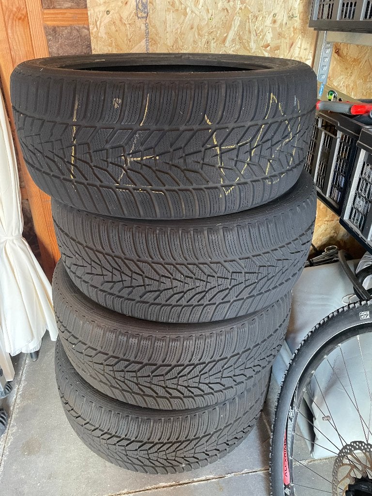 Hankook winterbanden i*cept evo3, 20" (Tesla Model Y), Auto-onderdelen, Ophalen, Gebruikt, 255 mm, Banden en Velgen