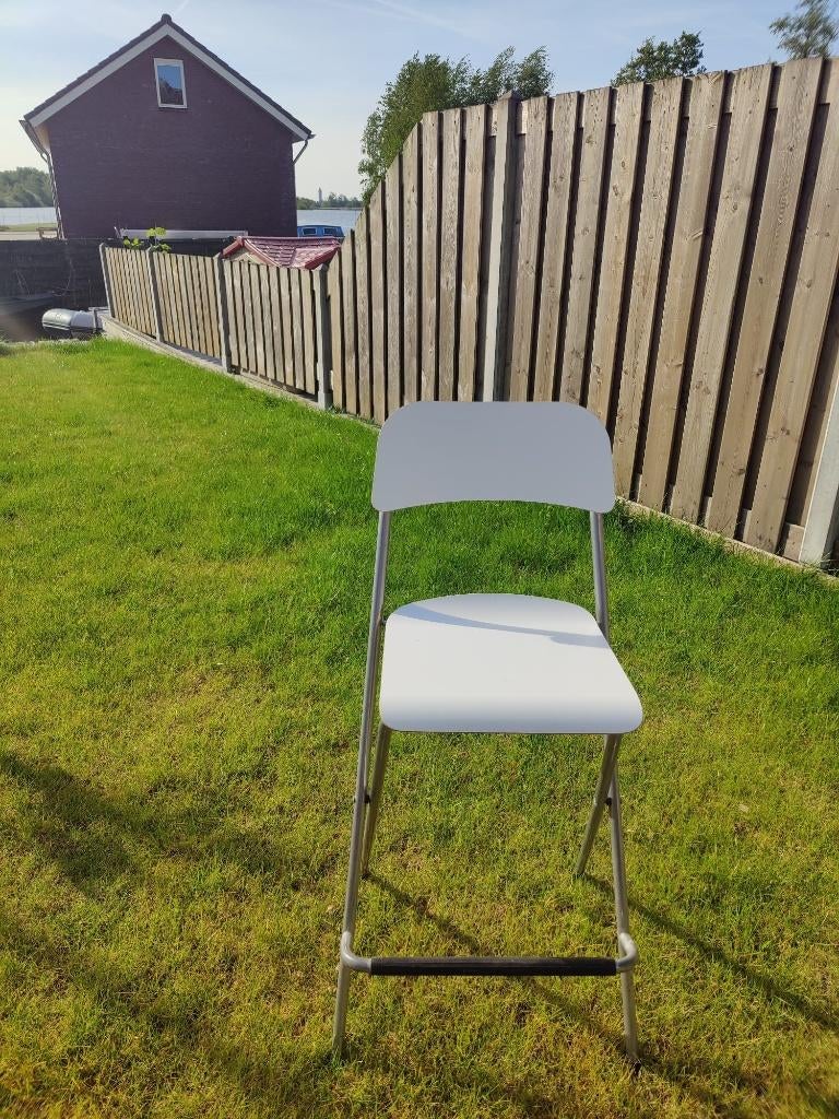 Barkruk inklapbaar, Huis en Inrichting, Barkrukken, Ophalen, 60 tot 90 cm, Zo goed als nieuw, 1 kruk
