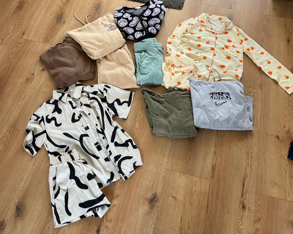 Kleding pakket damens, Ophalen, Gedragen