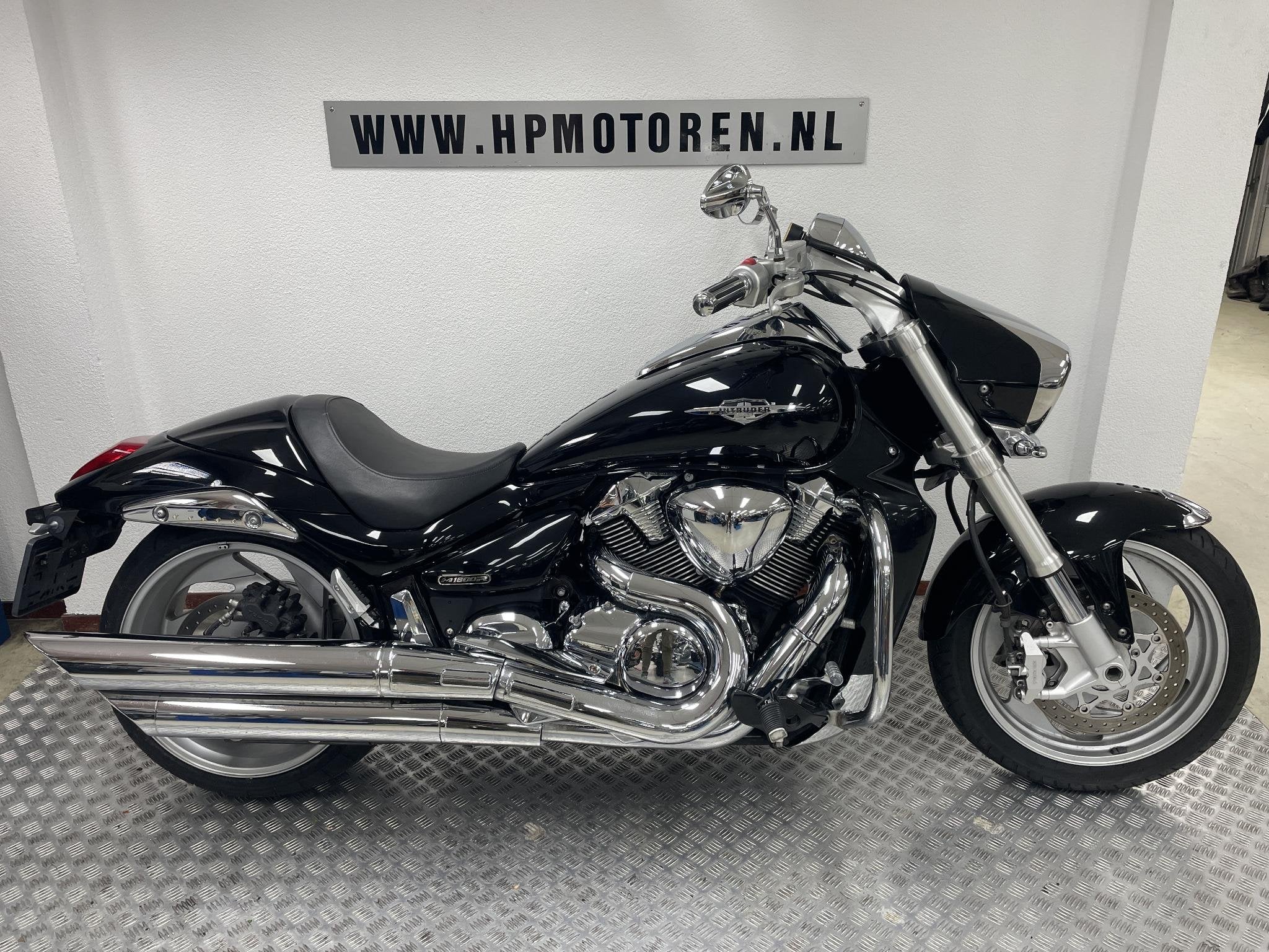 Suzuki M1800 M 1800 R VZR INTRUDER SPECIAL BLACK EDITION, Chopper, Bedrijf, Meer dan 35 kW, Lange Dreef 12
4131 NH  Vianen, NL