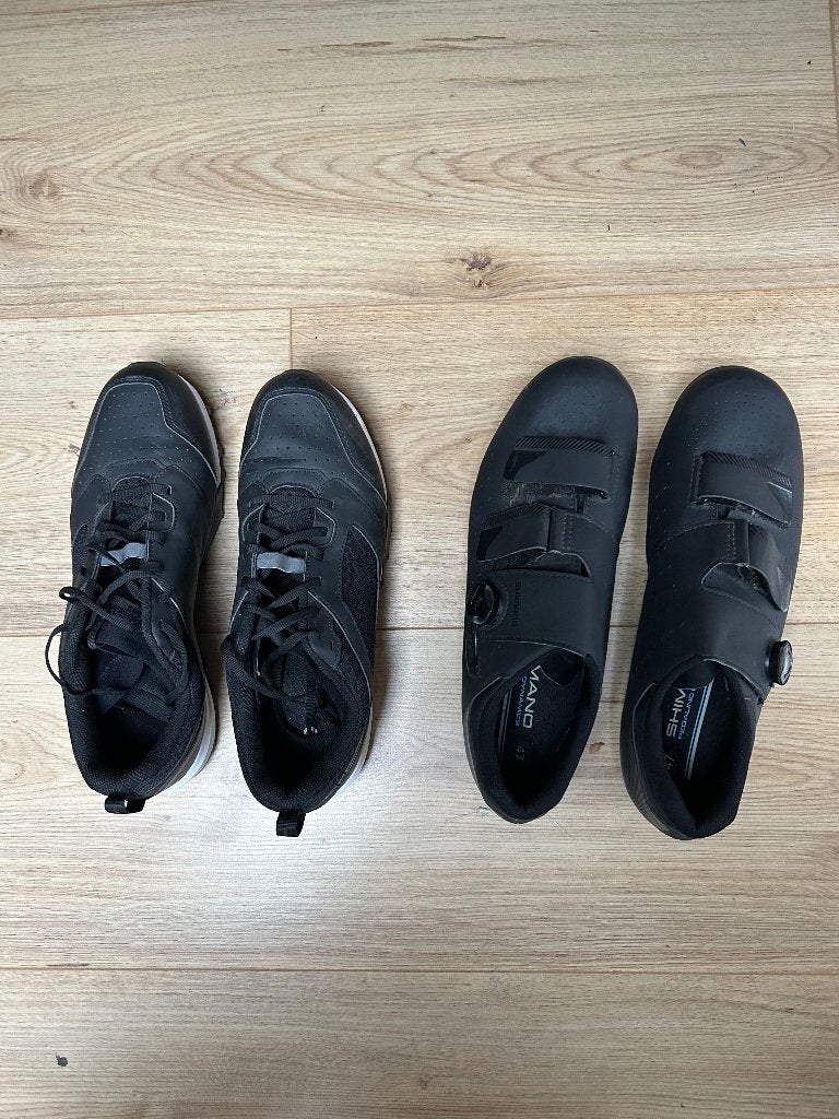 Mountenbike en raceschoenen als nieuw 20 euro, Ophalen, Zo goed als nieuw, Schoenen