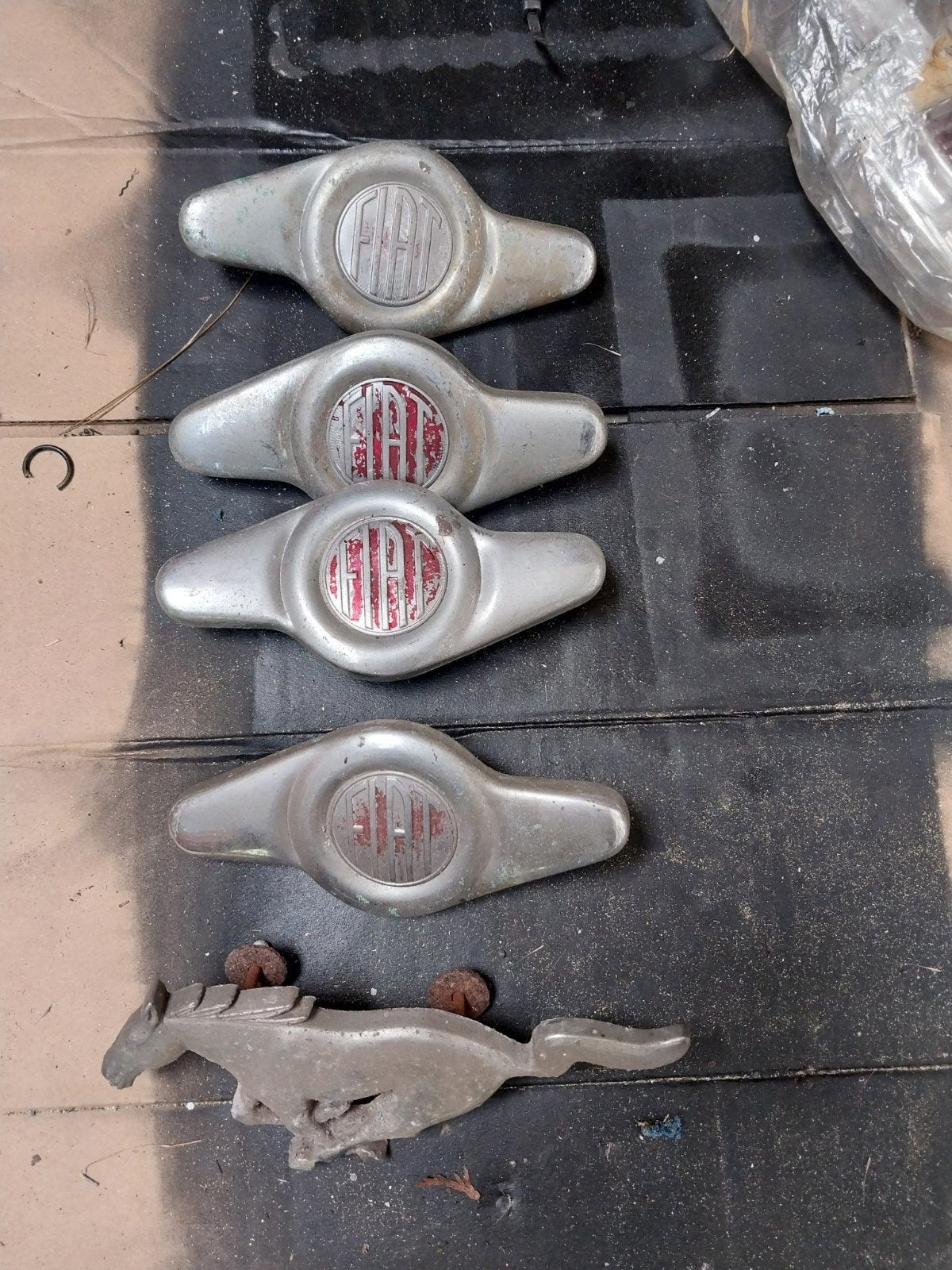 Vintage Auto Emblemen en Ornamenten, Auto diversen, Ophalen