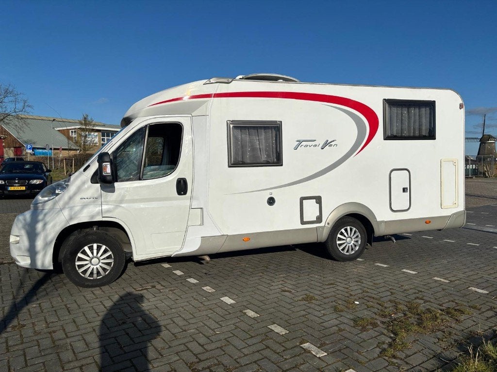 Caravans And Camping Bürstner