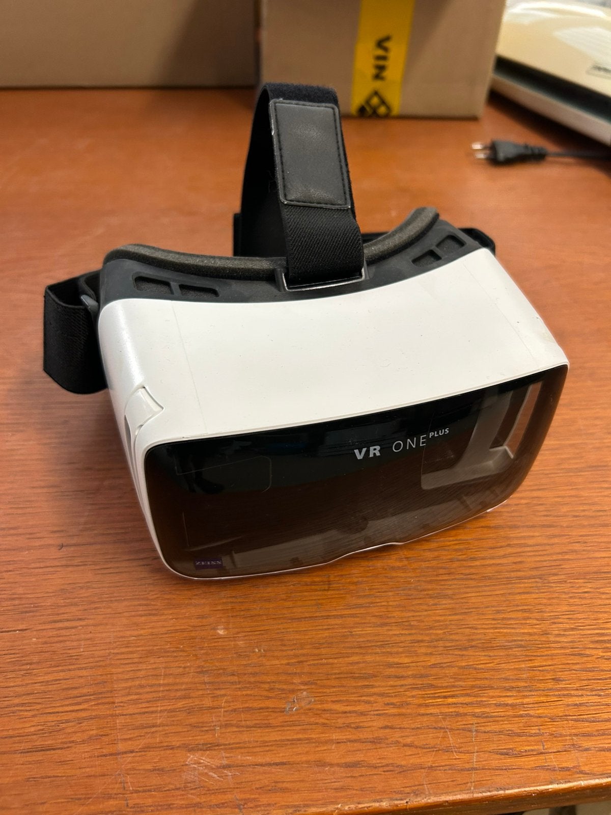 3 D bril, Ophalen of Verzenden, Zo goed als nieuw, Telefoon