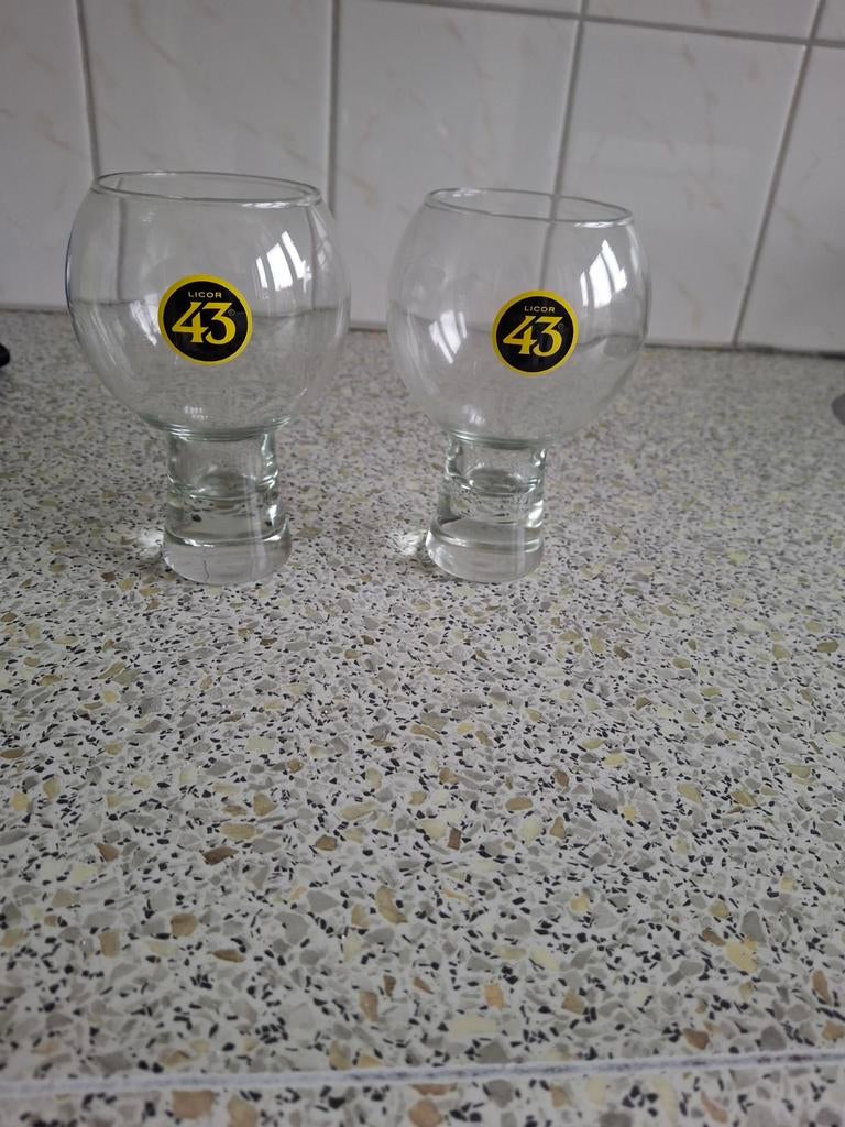 2 Licor 43 glazen, Ophalen of Verzenden