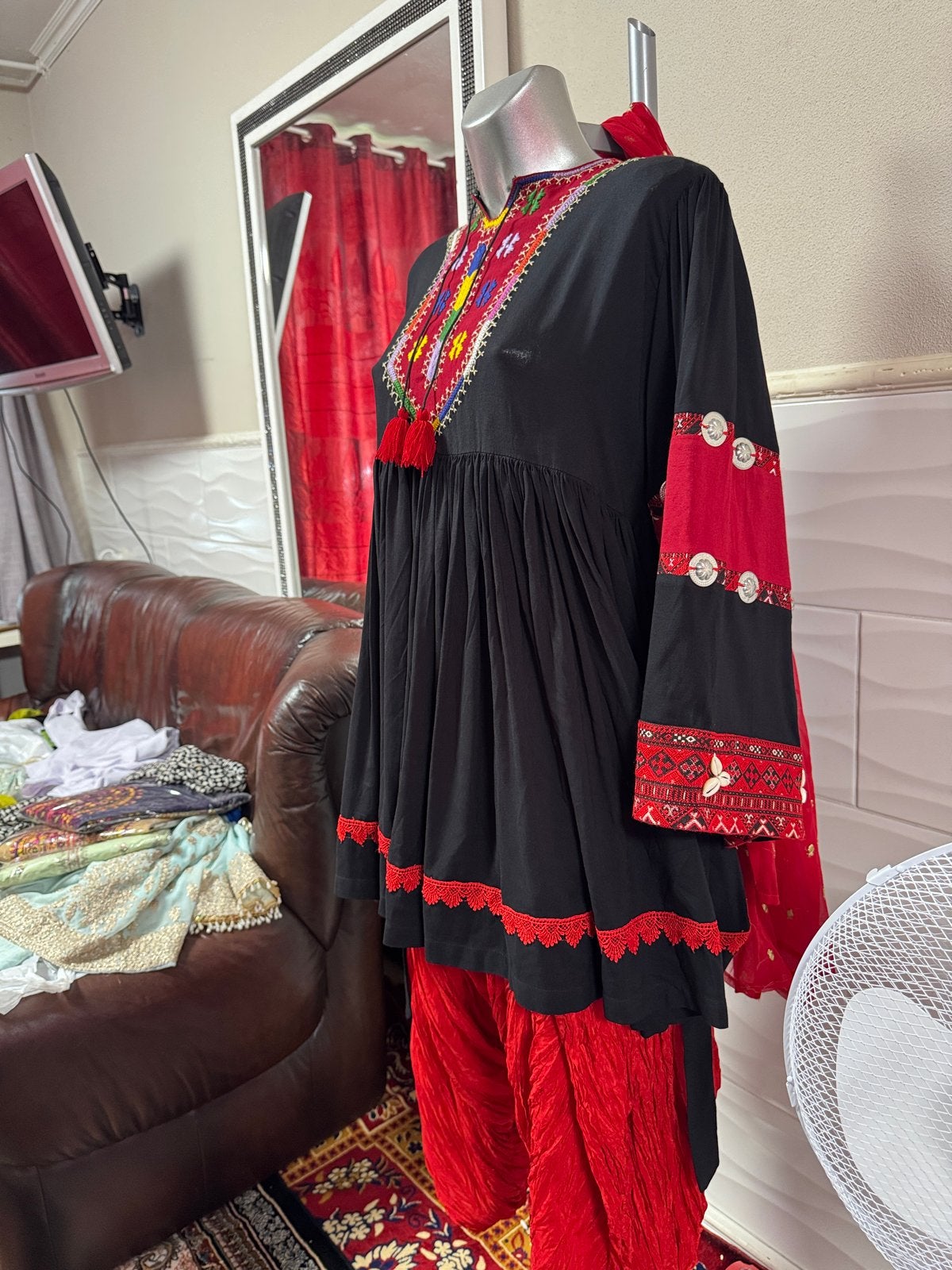Traditionele Afghaanse jurk met broek en sjaal, Maat 38/40 (M), Ophalen of Verzenden, Kleding, Overige thema's