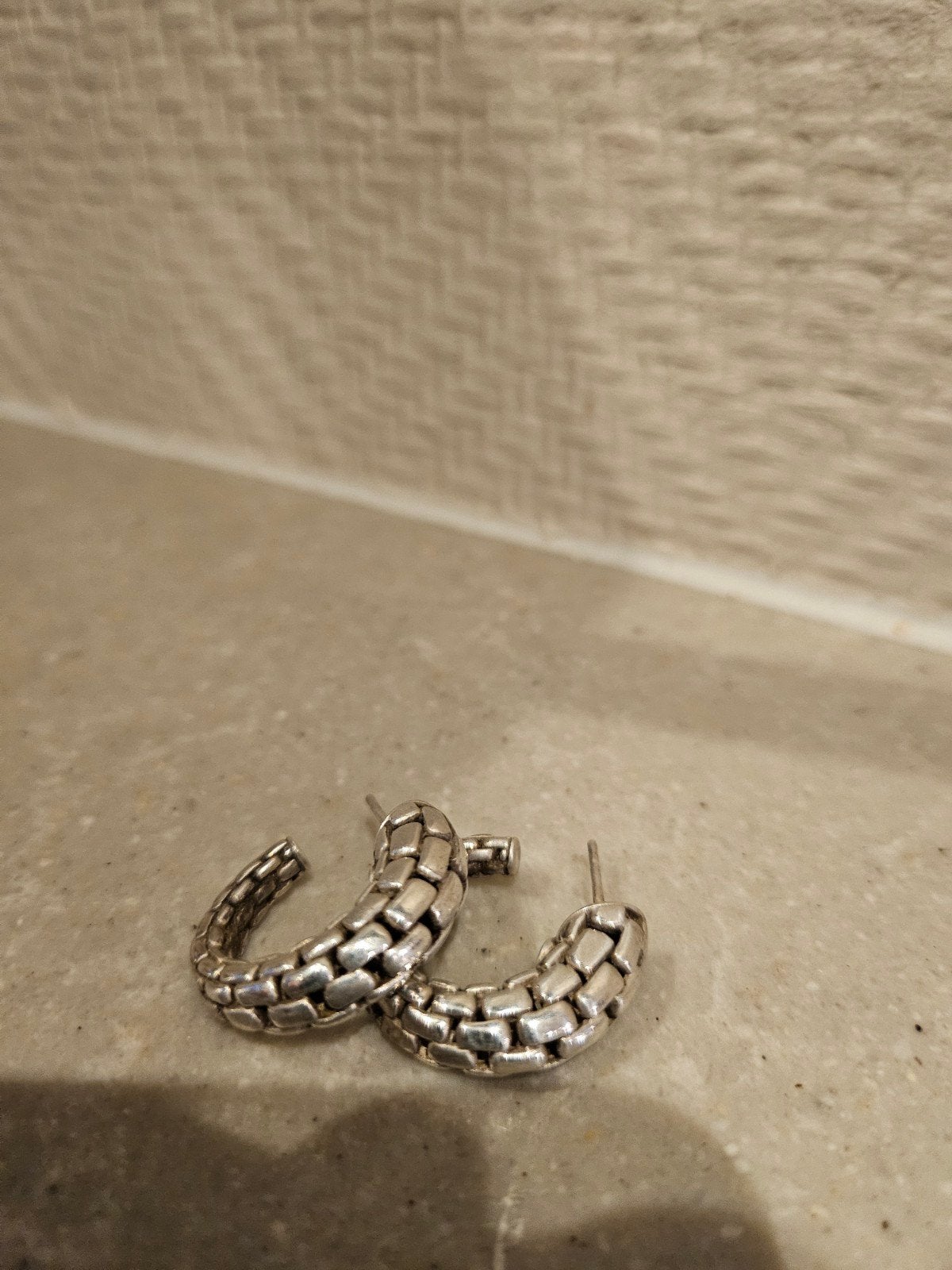 Mooie Buddha to Buddha oorbellen, Ophalen of Verzenden, Zo goed als nieuw, Zilver, Overige merken