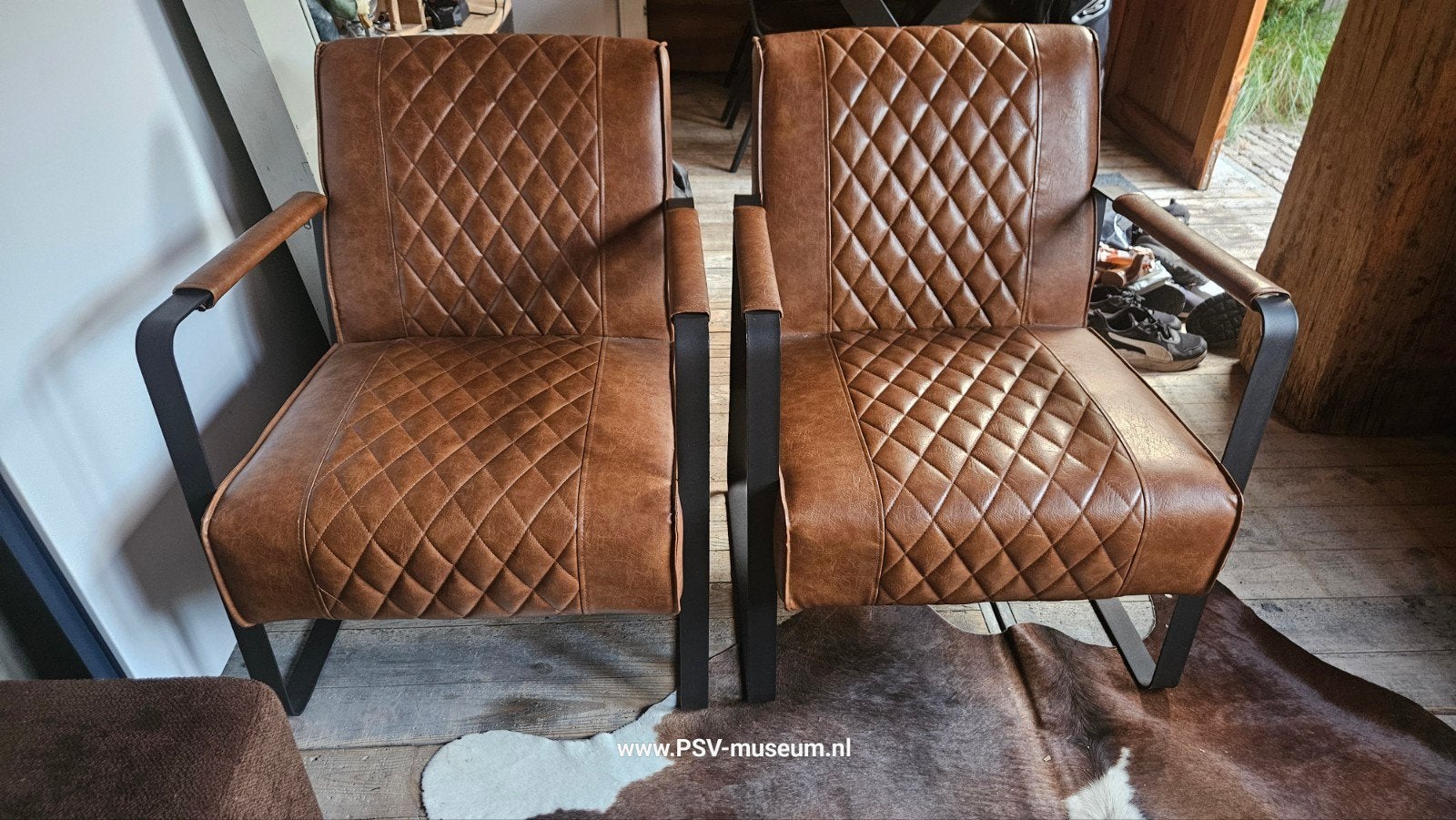 2x Industriële Fauteuils Cognac Kleur, Huis en Inrichting, Fauteuils, Ophalen, 75 tot 100 cm, Zo goed als nieuw, 75 tot 100 cm
